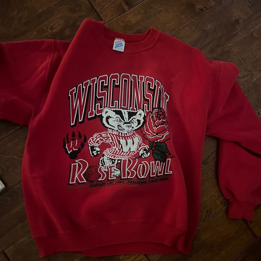 Vintage Wisconsin sweatshirt